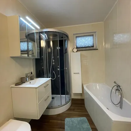 Komfortables Einraum-apartment In *