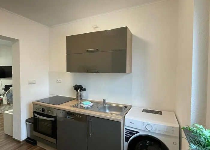 Komfortables Einraum-apartment In *